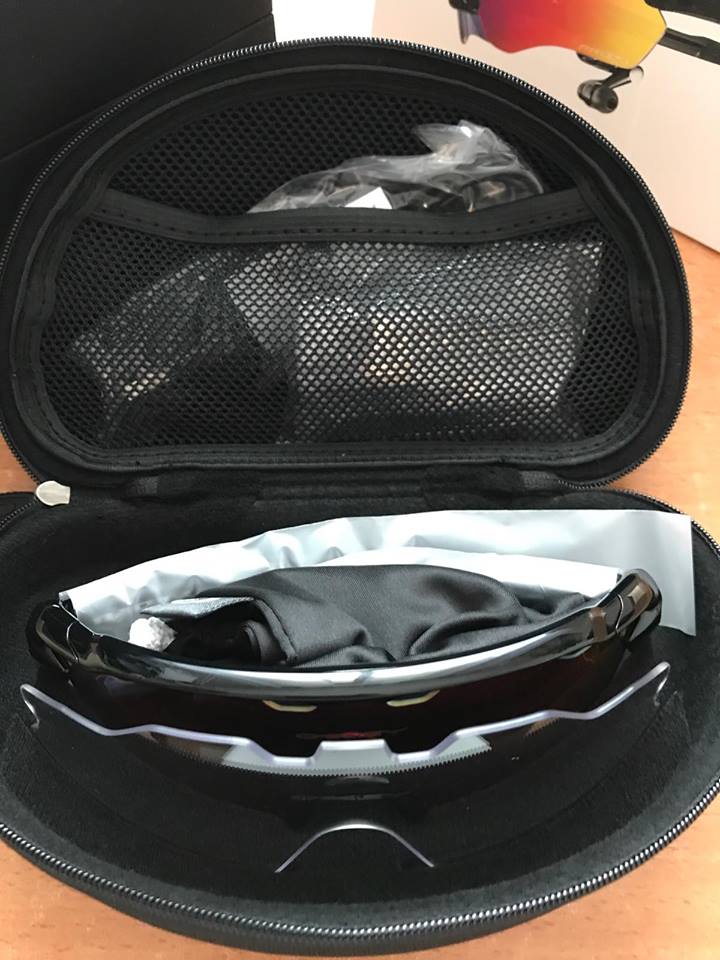Test Oakley Radar Pace